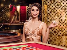 sllots တိုက်ရိုက်ကာစီနို Evolution Gaming Pragmatic Play live dealer studio Myanmar